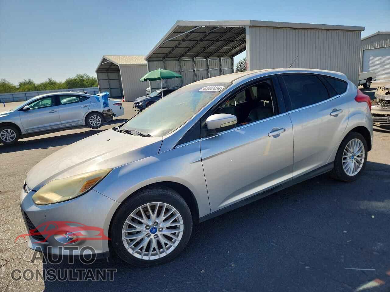 FORD FOCUS 2012 - 1FAHP3M27CL105381