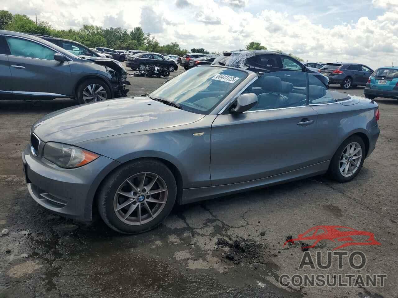 BMW 1 SERIES 2011 - WBAUN1C52BVH82744