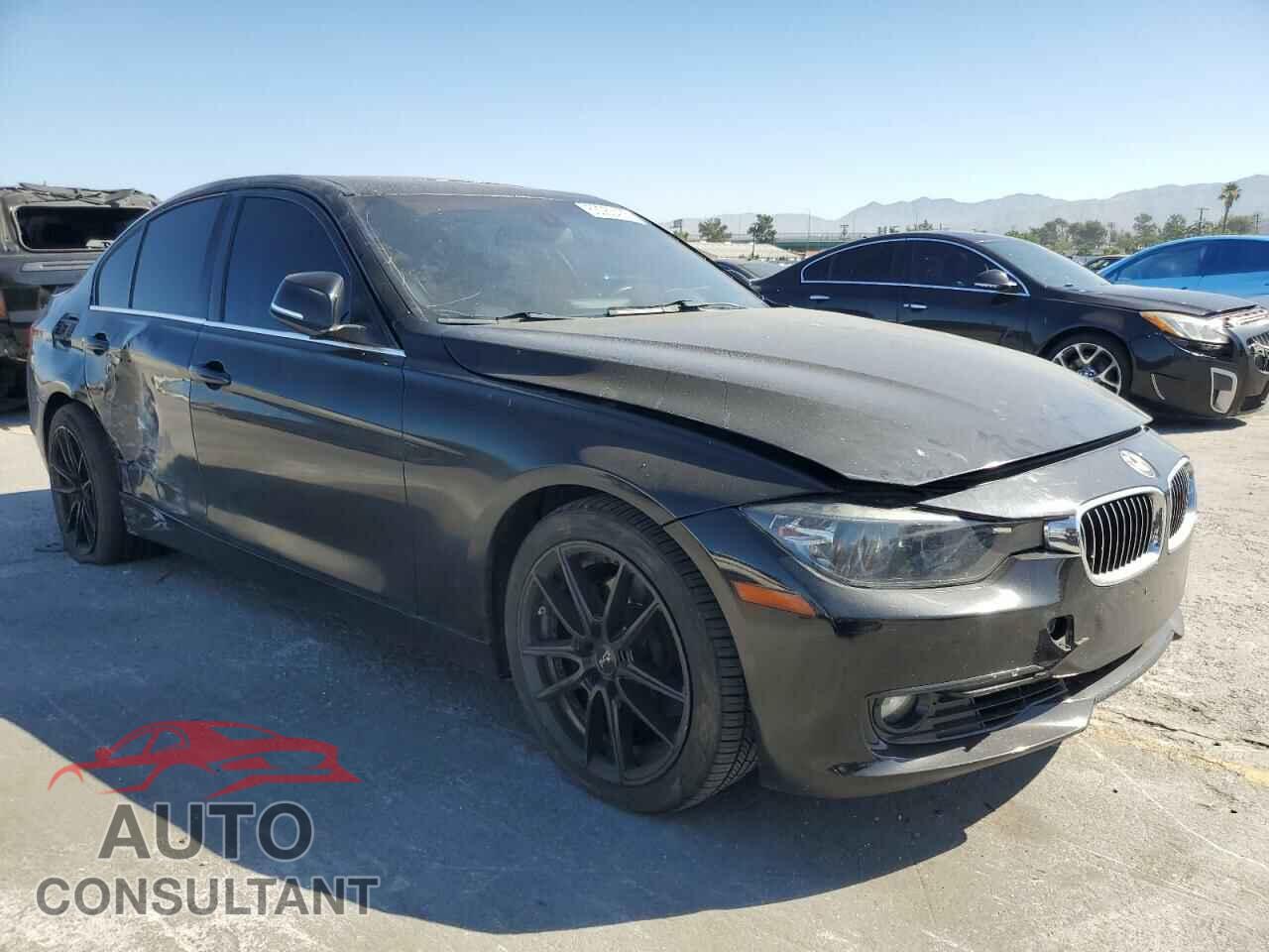 BMW 3 SERIES 2013 - WBA3C1C57DF437768