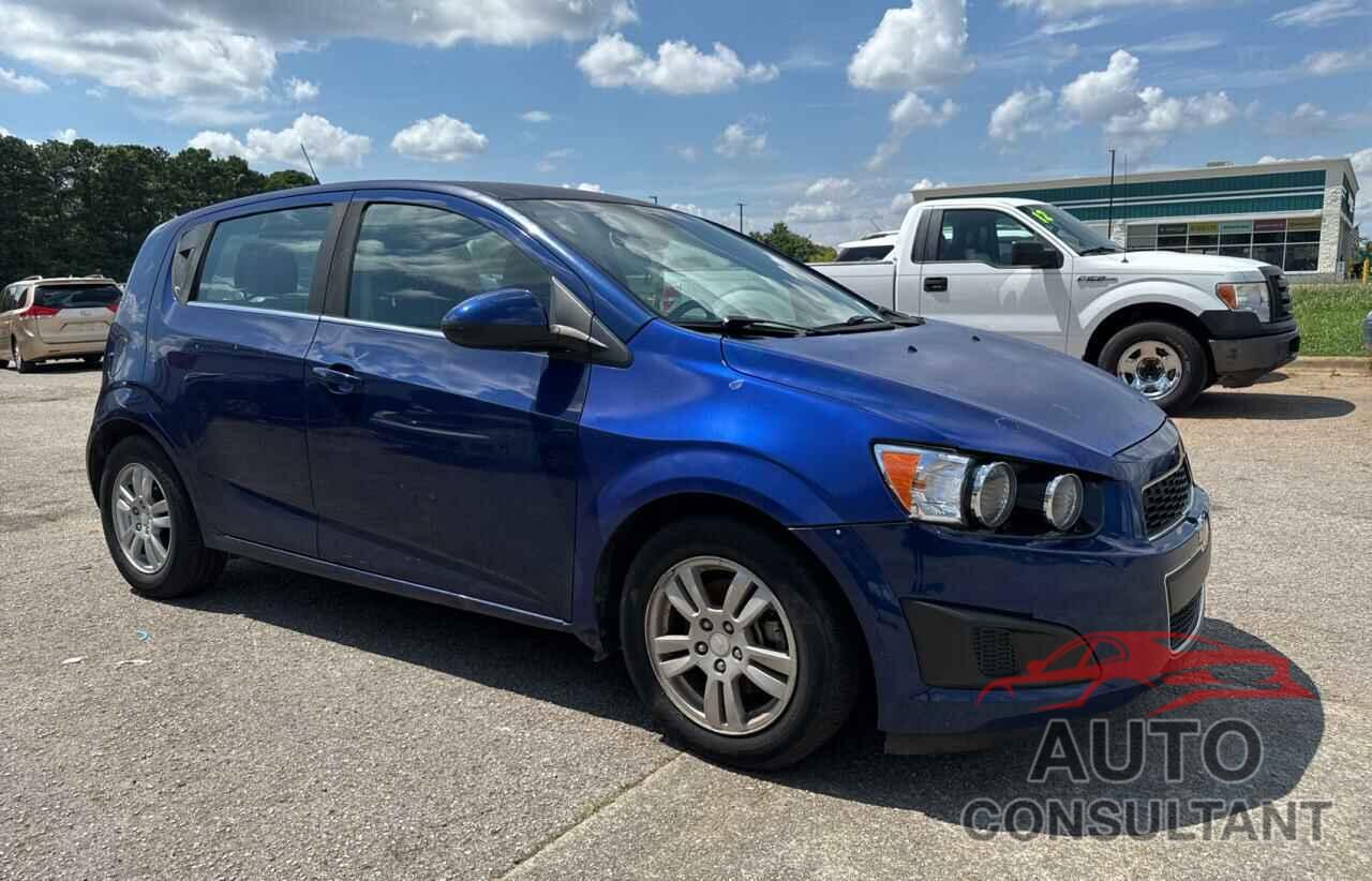 CHEVROLET SONIC 2012 - 1G1JC6SH2C4216472