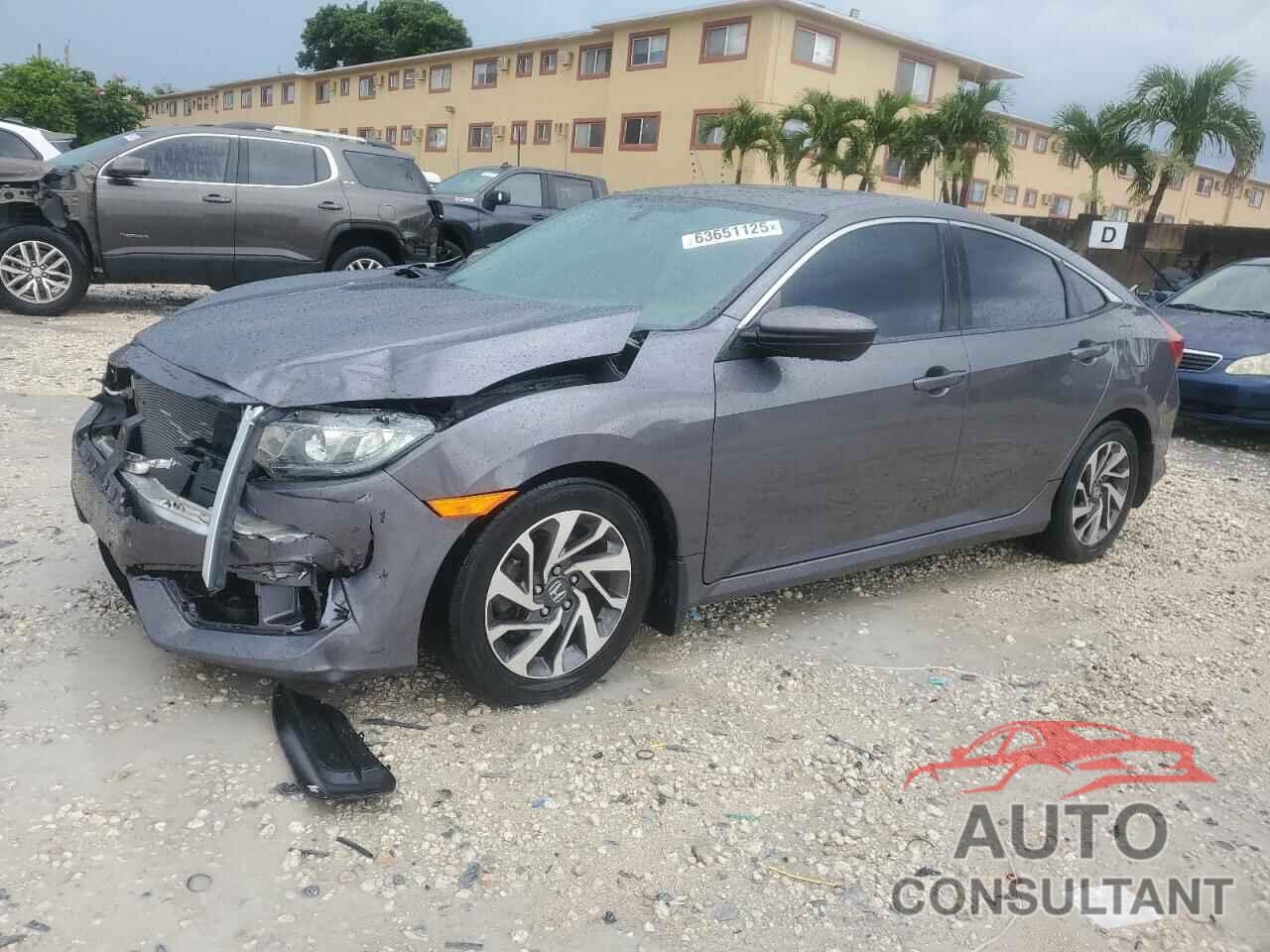 HONDA CIVIC 2018 - 2HGFC2F71JH598258