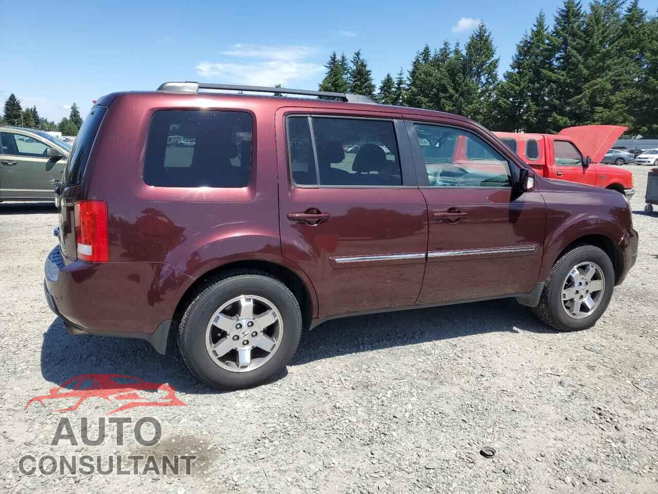 HONDA PILOT 2011 - 5FNYF4H98BB087453