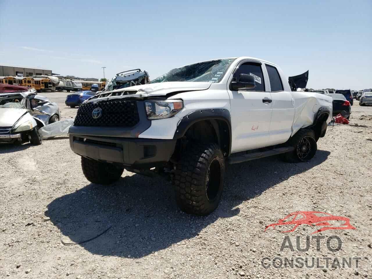 TOYOTA TUNDRA 2018 - 5TFTY5F13JX010145