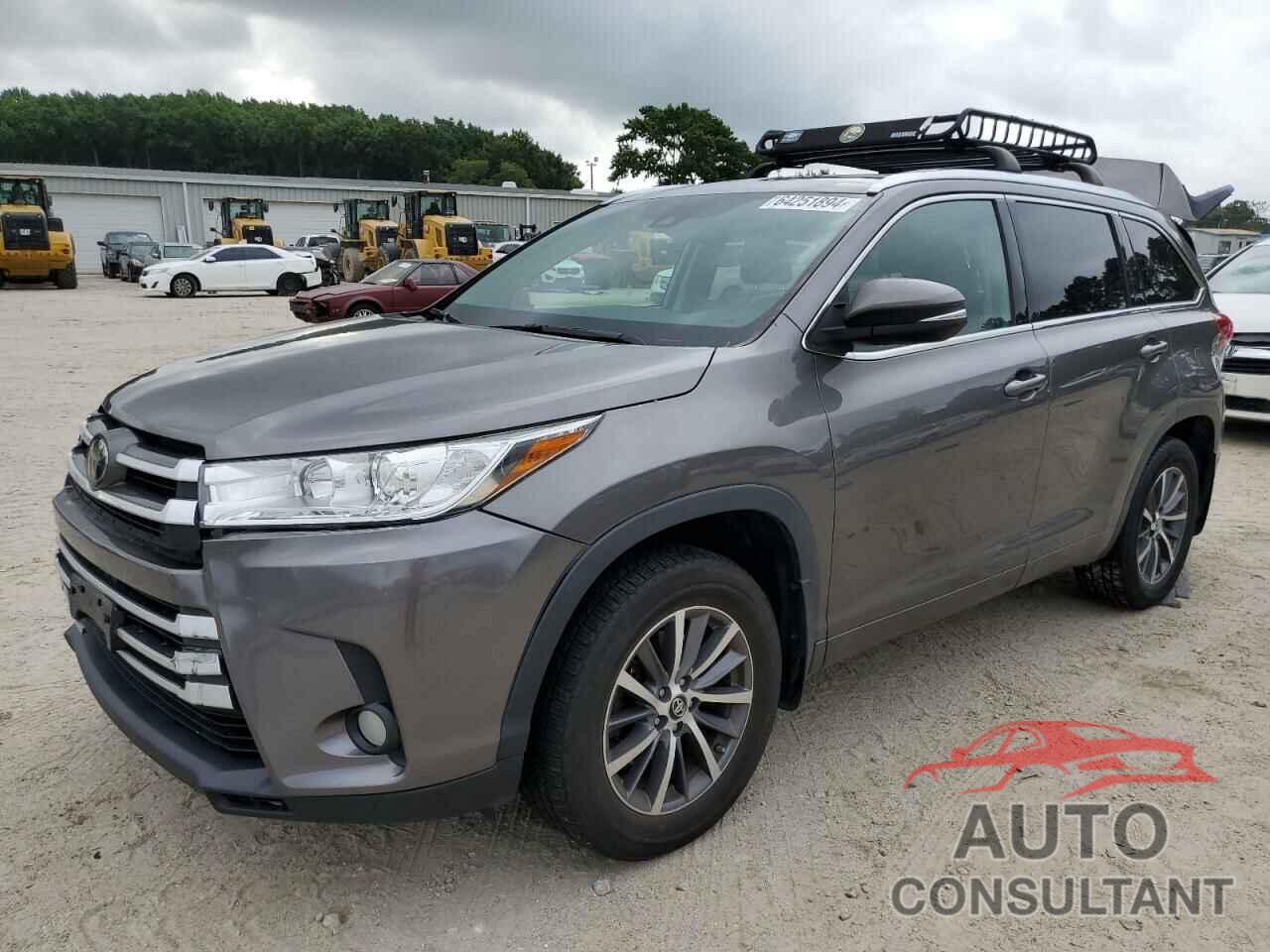 TOYOTA HIGHLANDER 2018 - 5TDJZRFH1JS544369