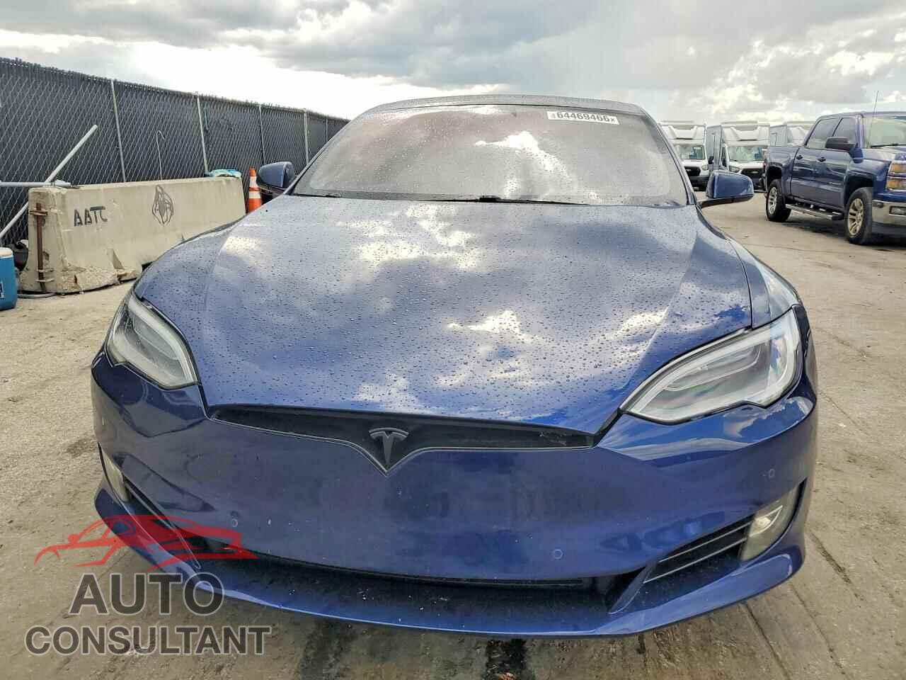 TESLA MODEL S 2017 - 5YJSA1E21HF207063