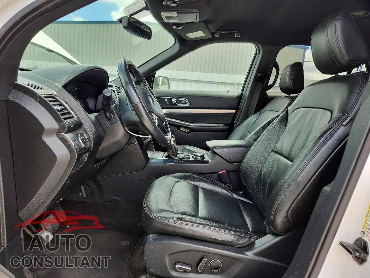 FORD EXPLORER 2018 - 1FM5K8D84JGB28518