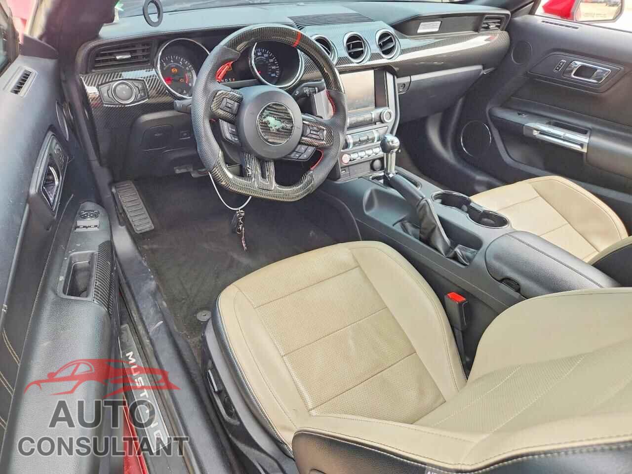 FORD MUSTANG 2015 - 1FA6P8CF0F5308405