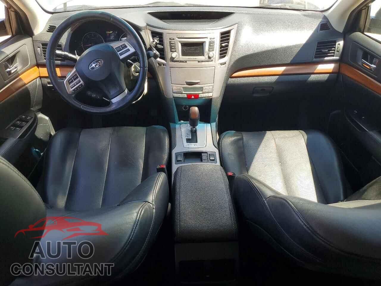 SUBARU OUTBACK 2014 - 4S4BRBLC7E3299553