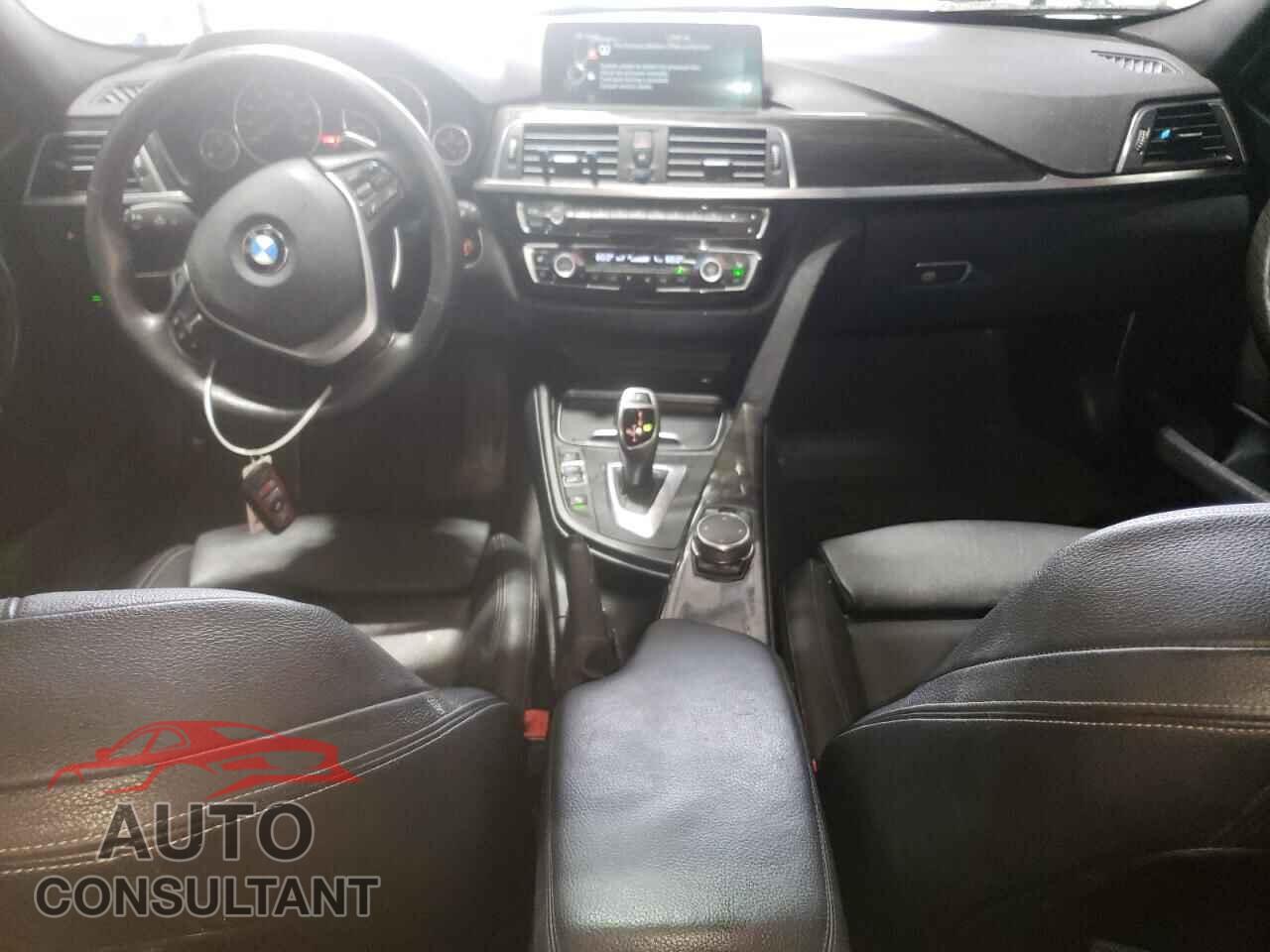 BMW 3 SERIES 2016 - WBA8E3G55GNU00654