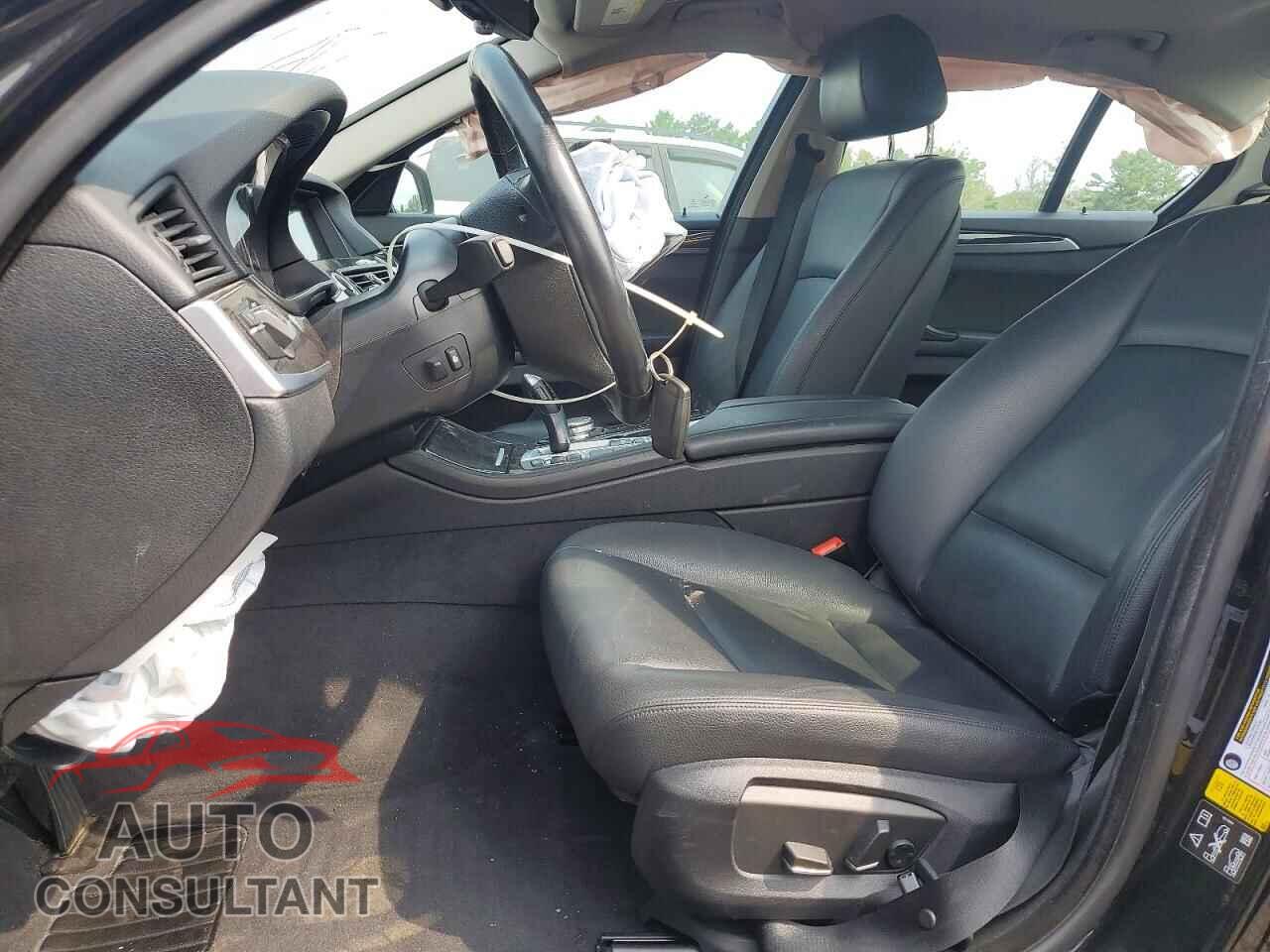 BMW 5 SERIES 2015 - WBA5B3C52FD545317