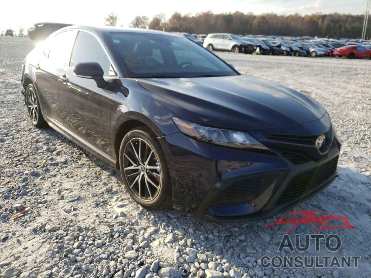 TOYOTA CAMRY 2021 - 4T1G11AK4MU590747
