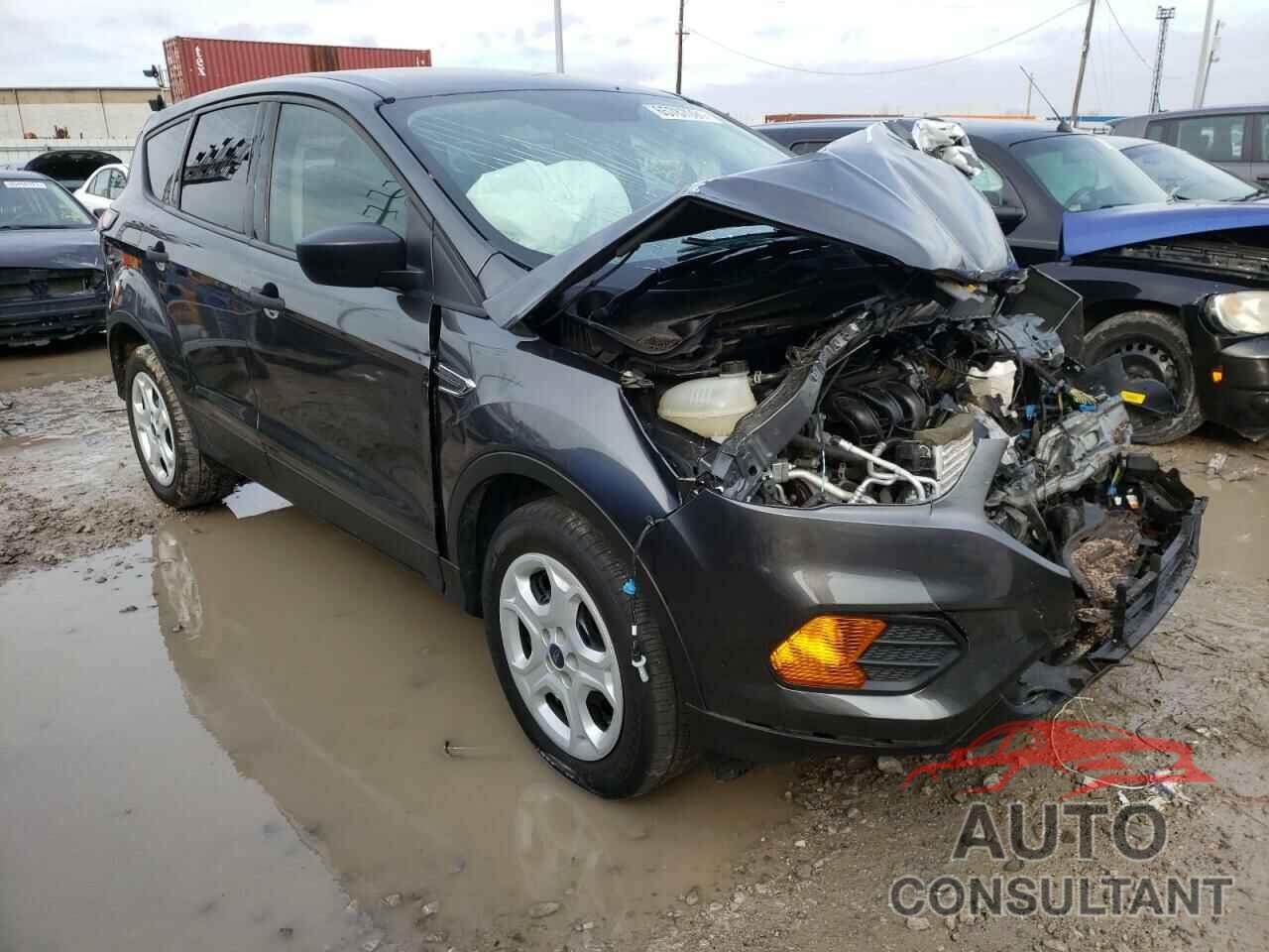 FORD ESCAPE 2018 - 1FMCU0F70JUC68302