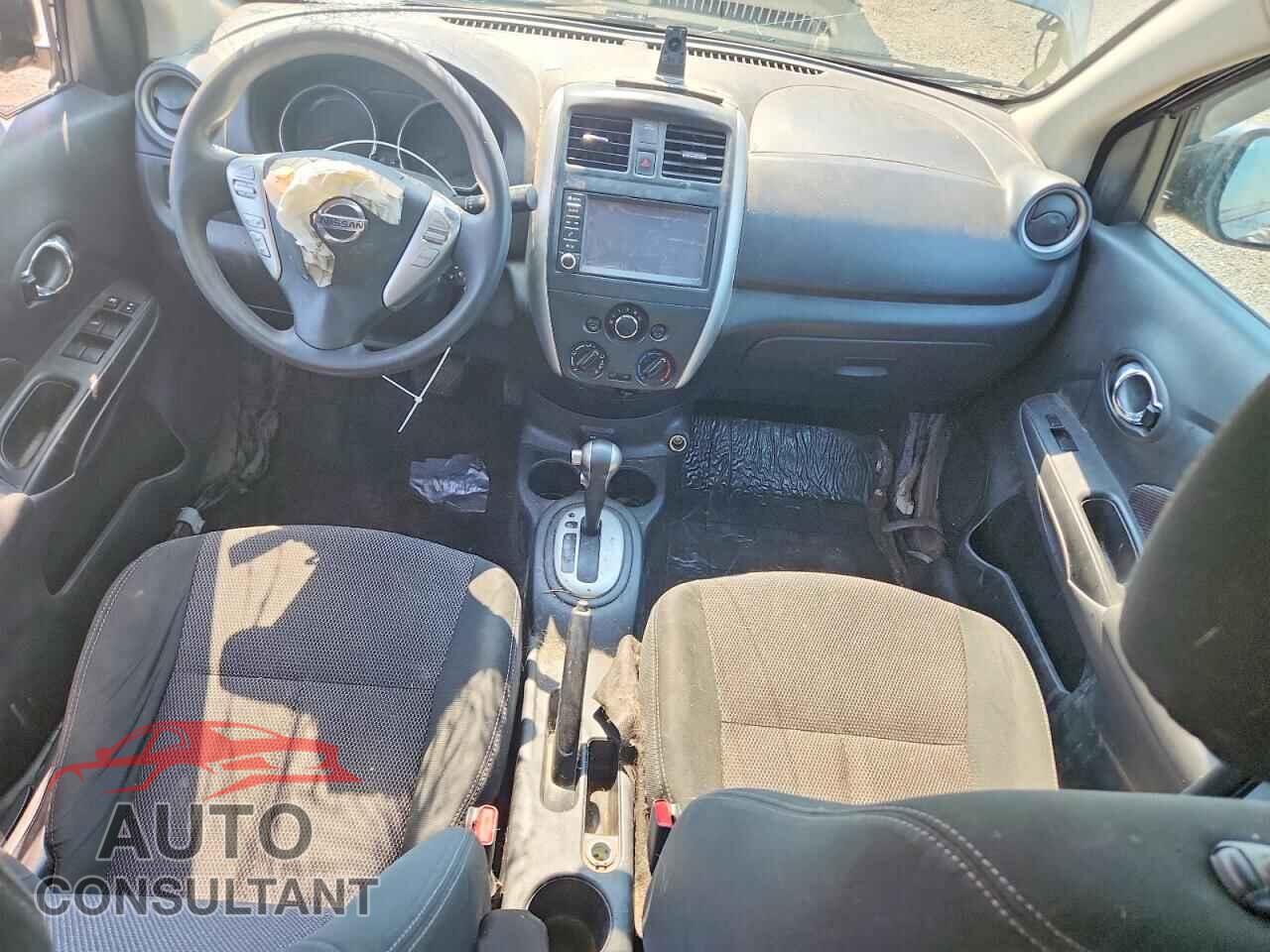 NISSAN VERSA 2019 - 3N1CN7AP3KL824330