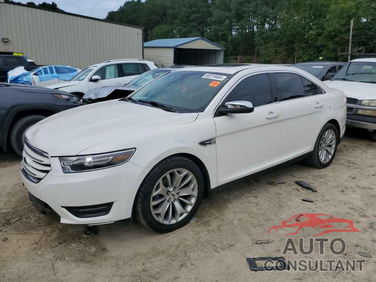 FORD TAURUS 2018 - 1FAHP2F87JG130072
