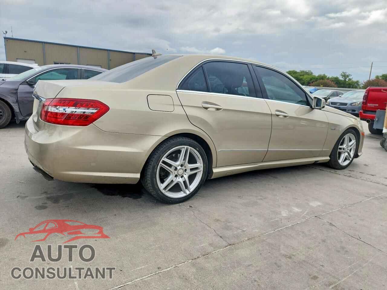 MERCEDES-BENZ E-CLASS 2012 - WDDHF5KB9CA569012