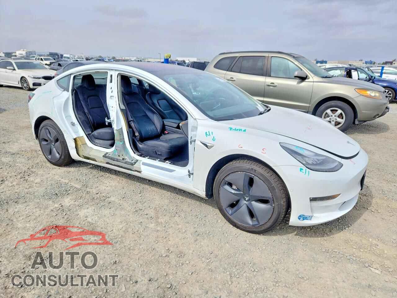 TESLA MODEL 3 2018 - 5YJ3E1EA7JF035255
