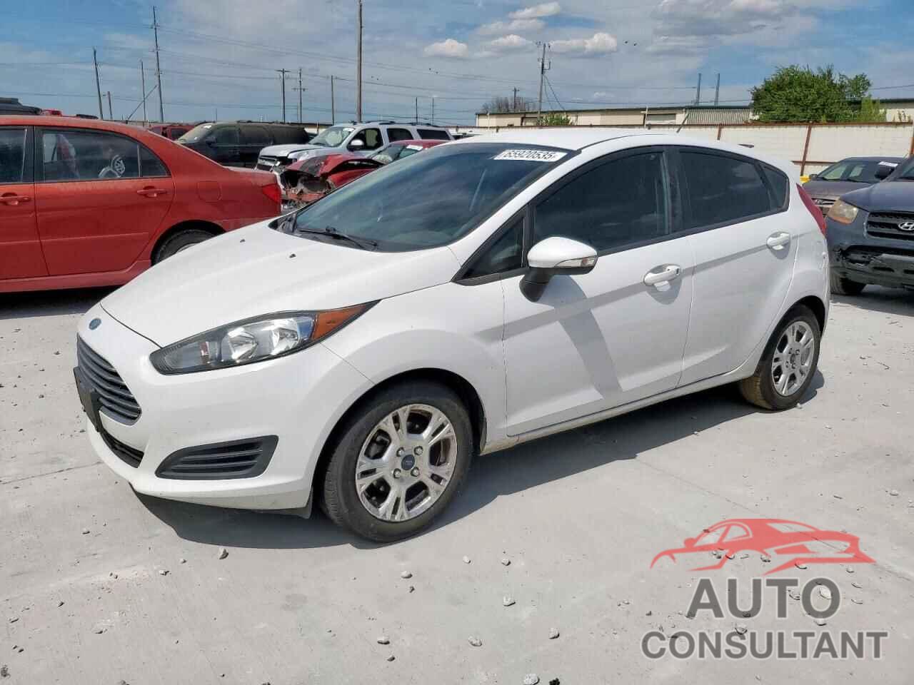 FORD FIESTA 2015 - 3FADP4EJ8FM123336