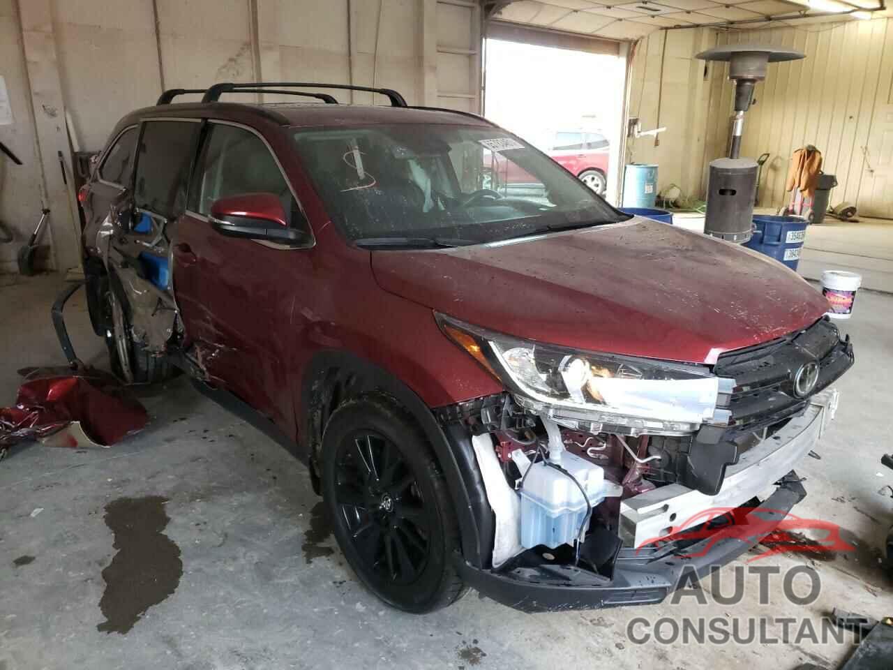 TOYOTA HIGHLANDER 2019 - 5TDJZRFH1KS957703