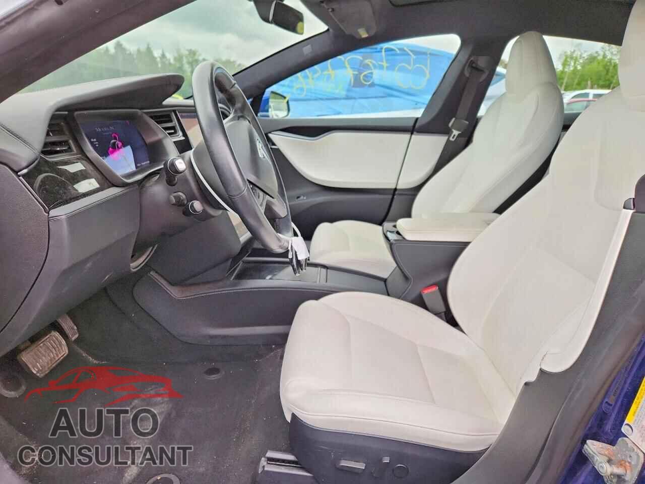 TESLA MODEL S 2020 - 5YJSA1E27LF390333