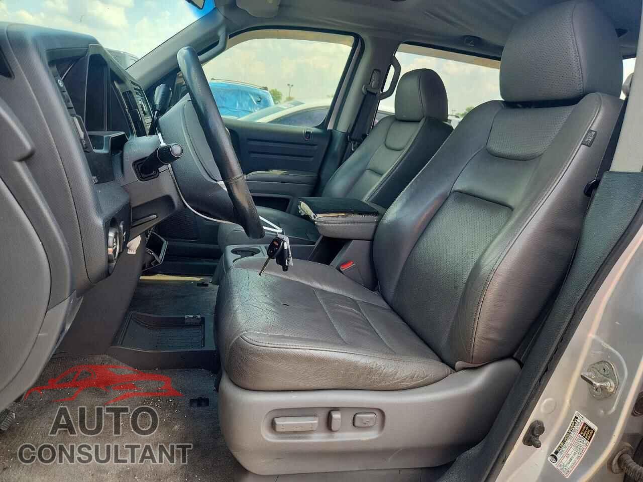 HONDA RIDGELINE 2011 - 5FPYK1F56BB004099