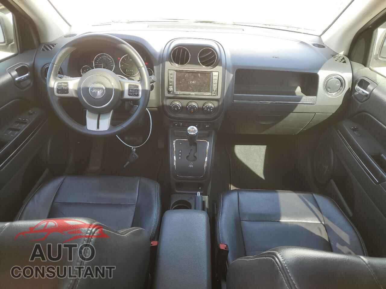 JEEP COMPASS 2011 - 1J4NF5FB0BD274895