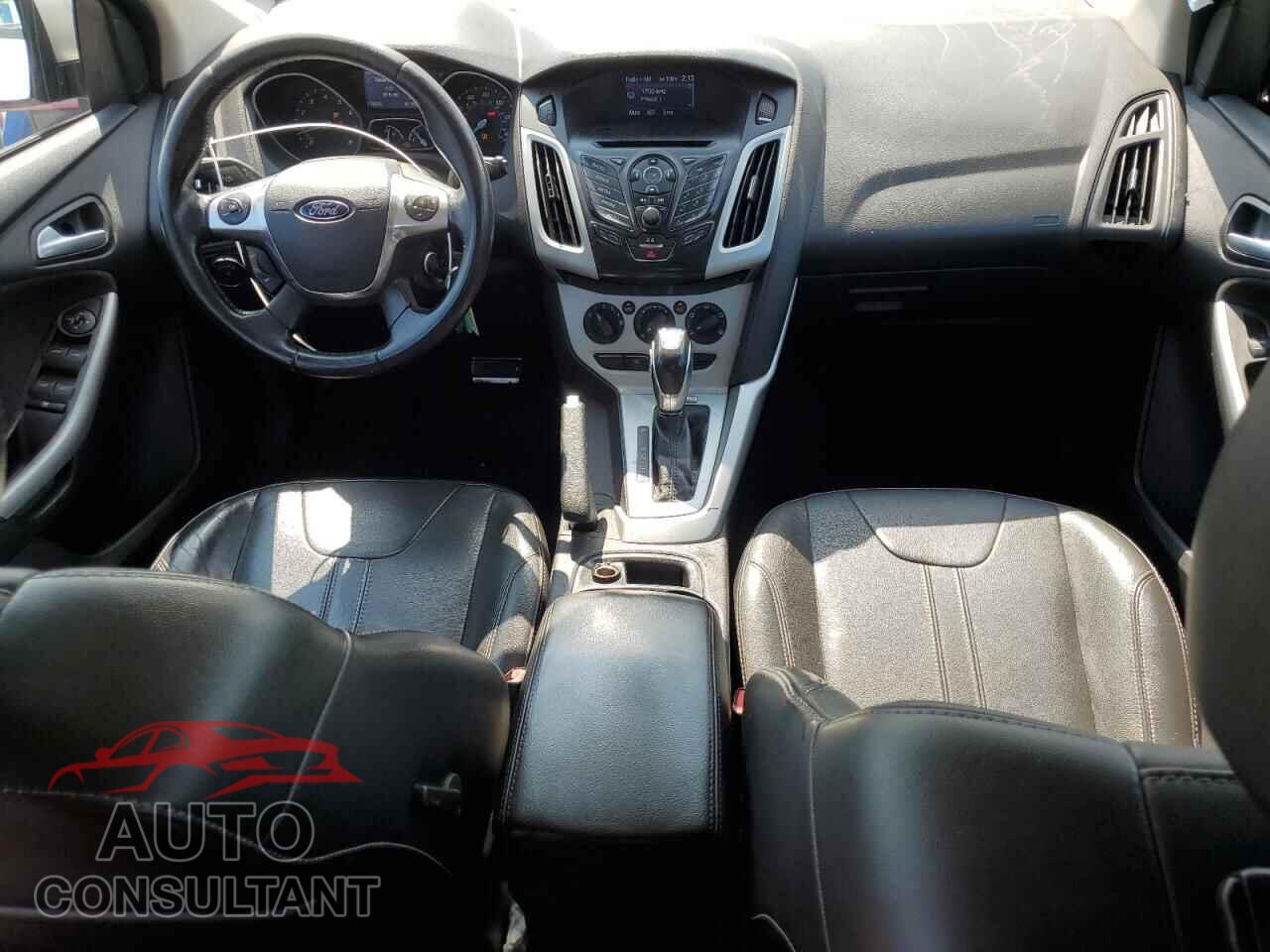 FORD FOCUS 2014 - 1FADP3K2XEL201770