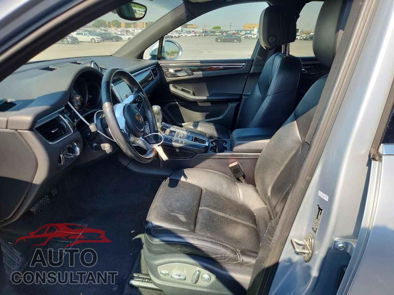 PORSCHE MACAN 2016 - WP1AB2A55GLB57146