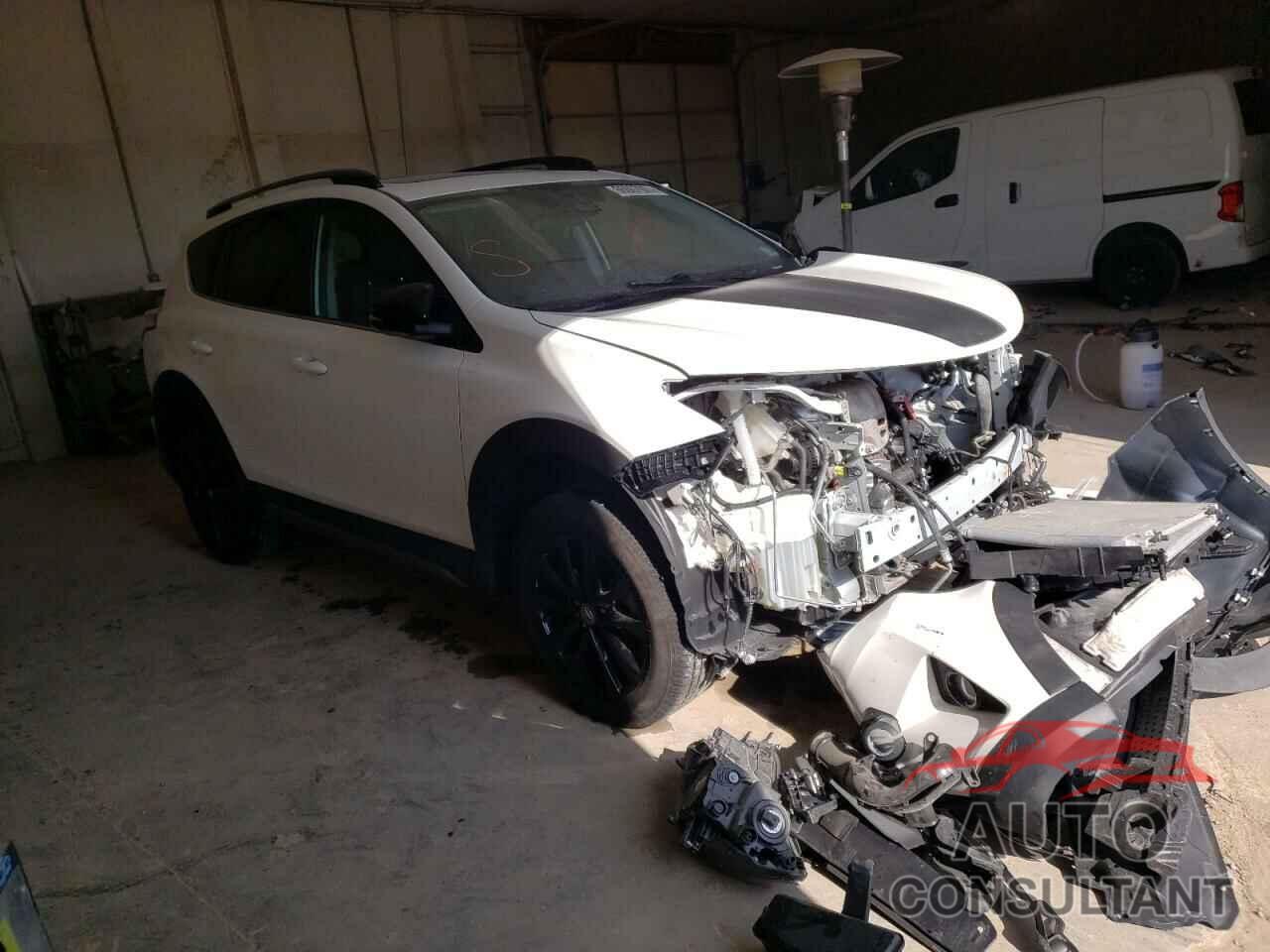 TOYOTA RAV4 2018 - 2T3RFREV1JW829915