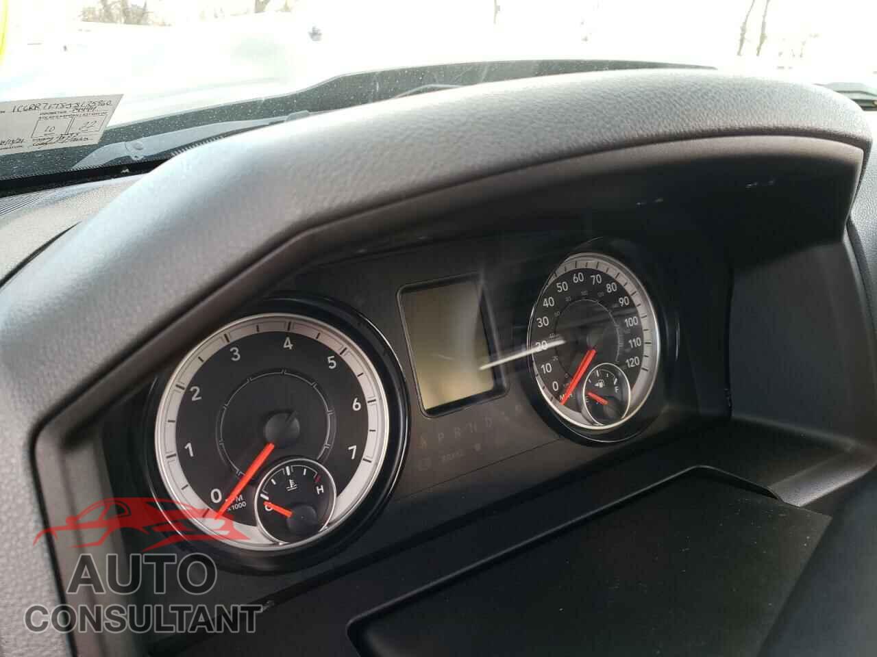 DODGE RAM 2018 - 1C6RR7FT8JS135960