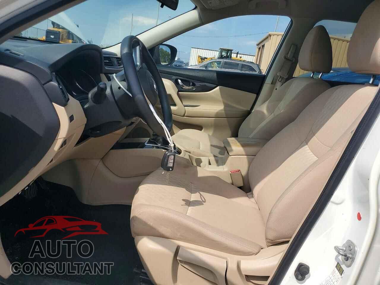 NISSAN ROGUE 2017 - KNMAT2MV2HP512357