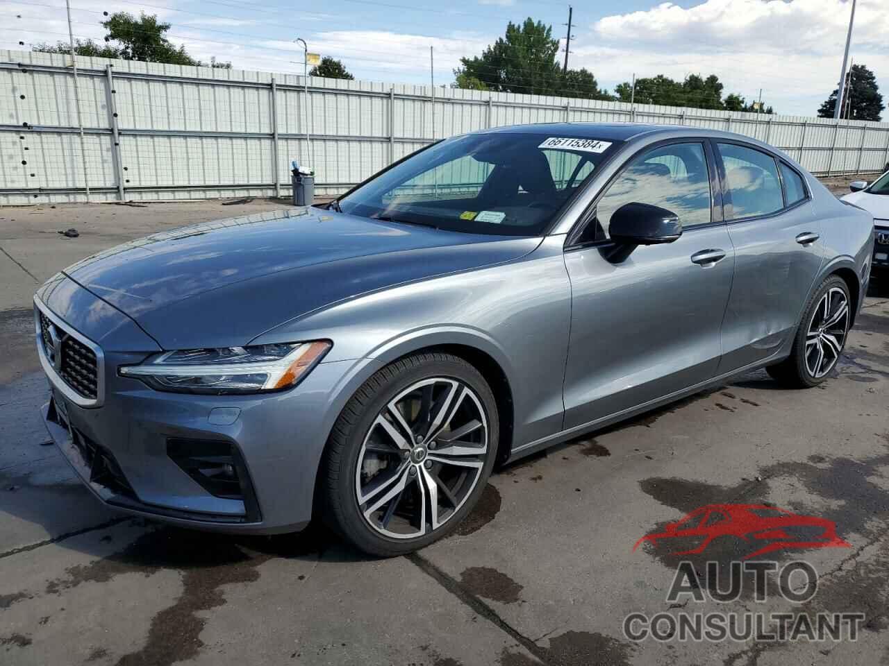 VOLVO S60 2019 - 7JRA22TM1KG018429