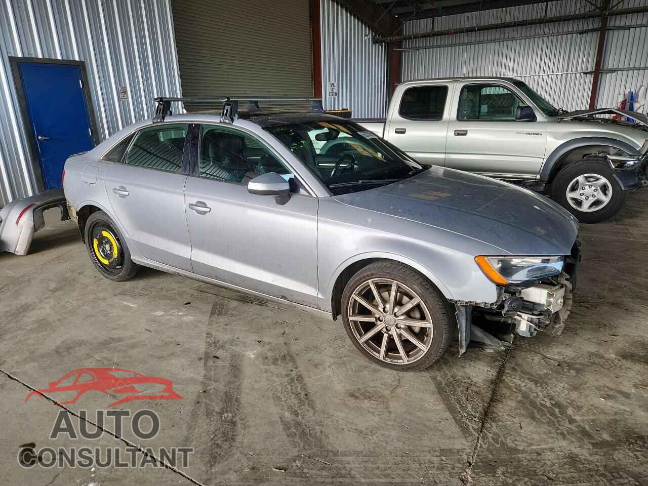 AUDI A3 2015 - WAUCJGFF7F1040297