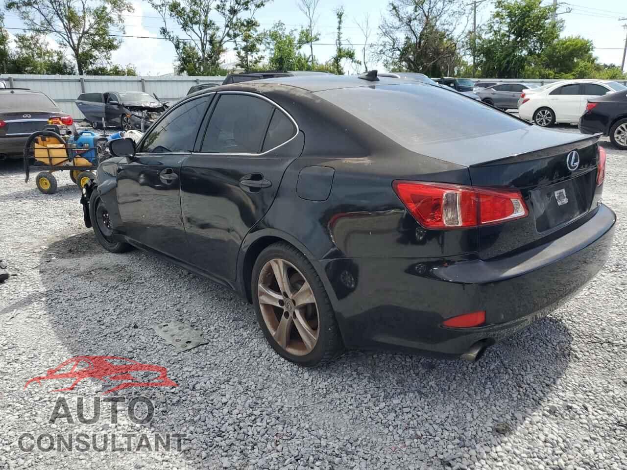 LEXUS IS 2011 - JTHBF5C26B5137031