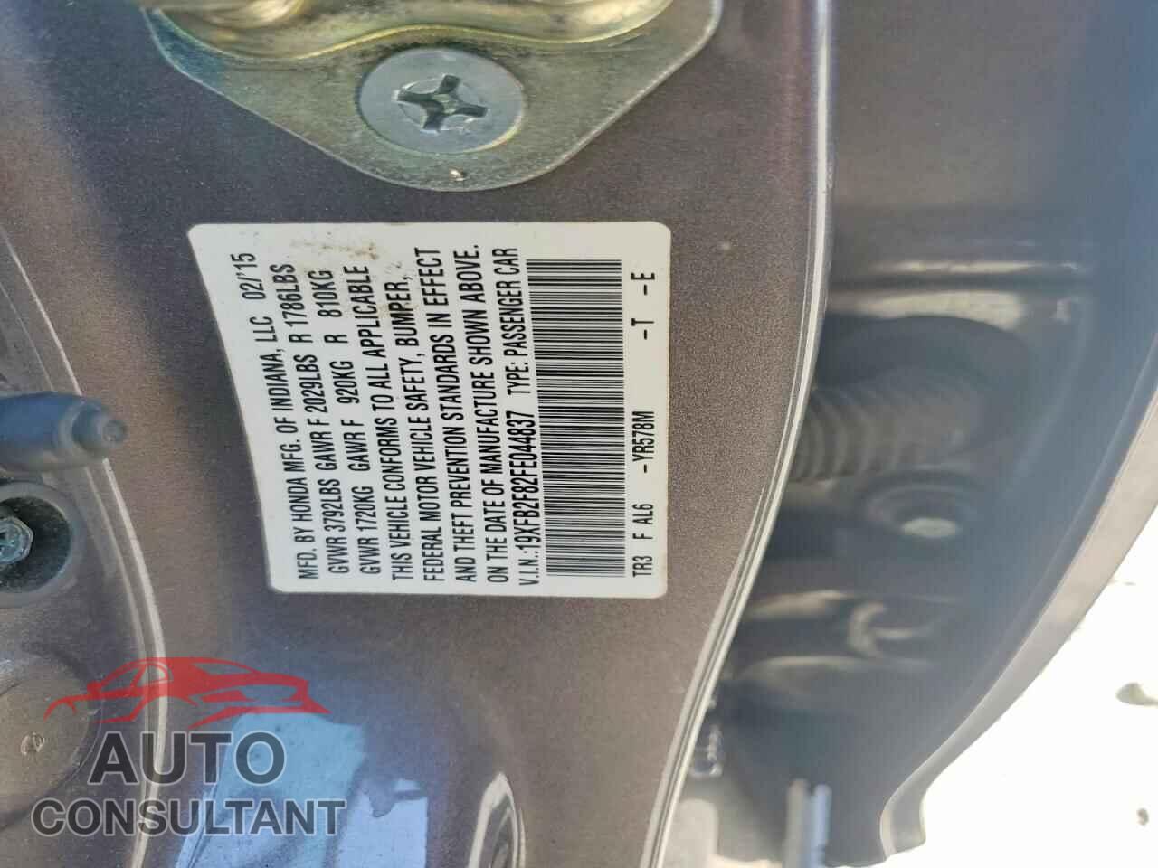 HONDA CIVIC 2015 - 19XFB2F82FE044837