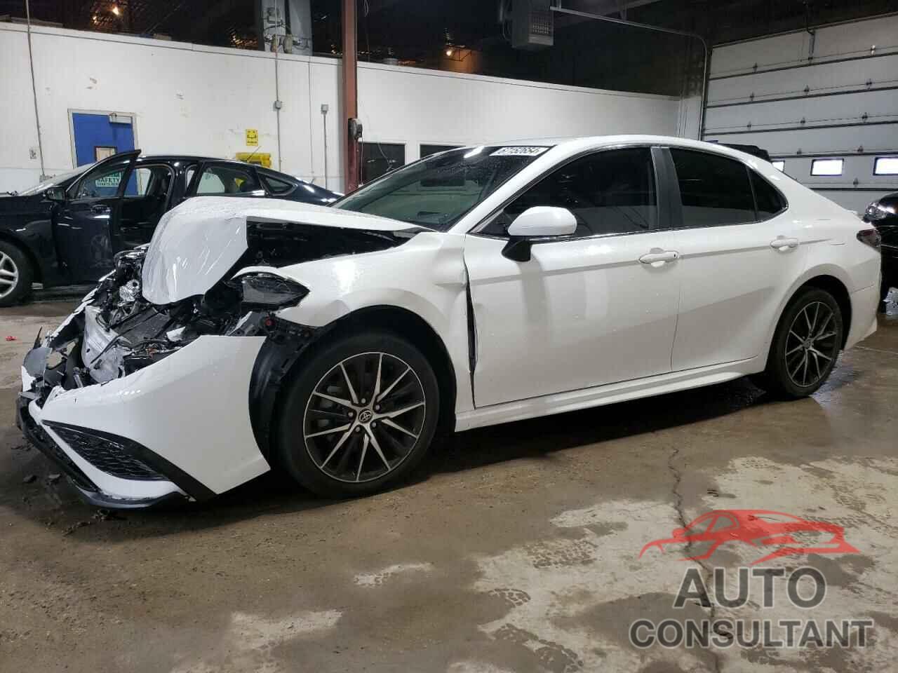 TOYOTA CAMRY 2021 - 4T1G11AK5MU447869