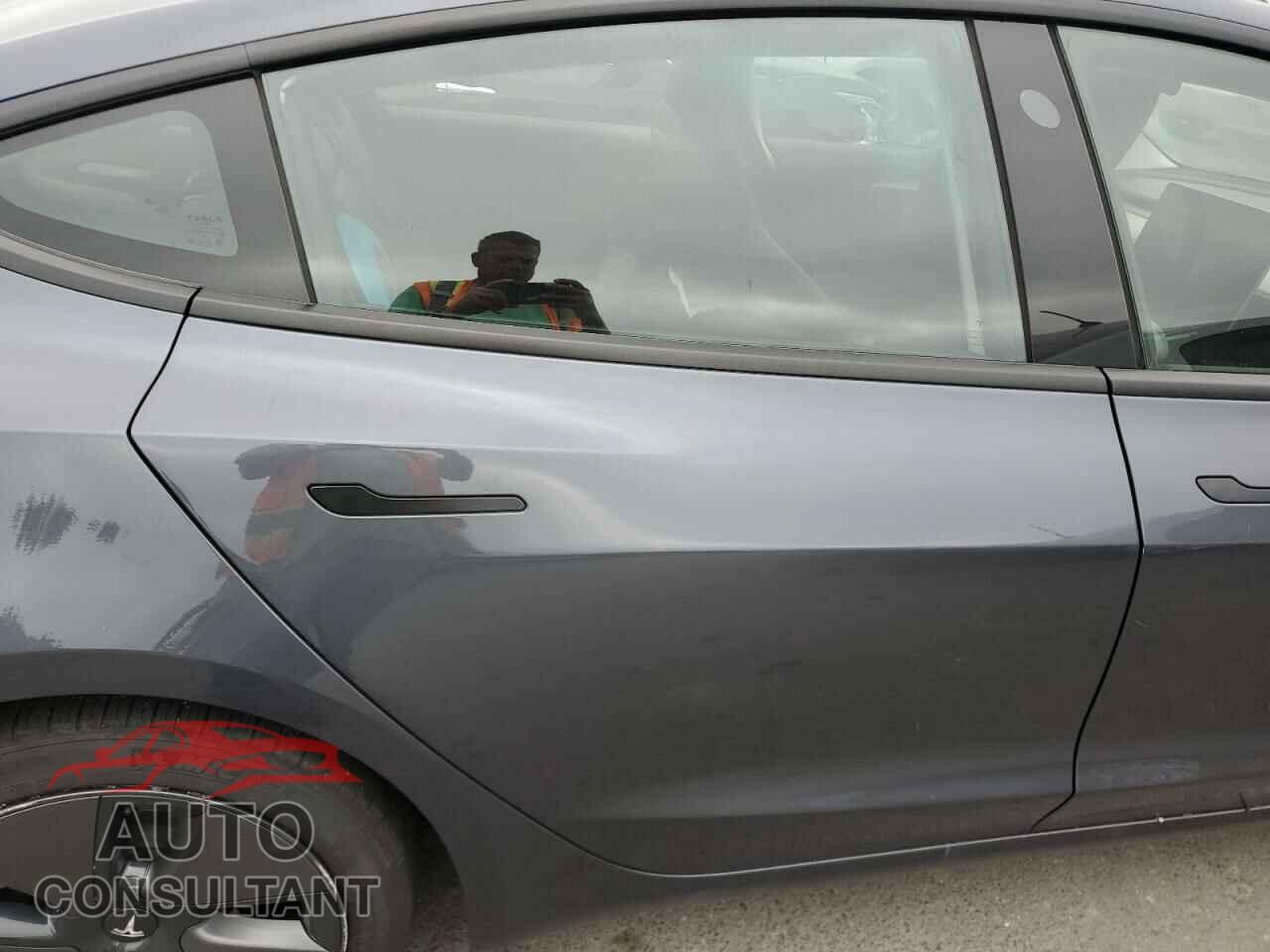TESLA MODEL 3 2023 - 5YJ3E1EA7PF690119