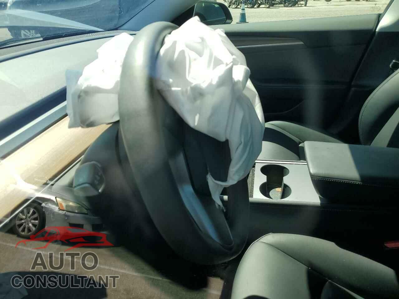 TESLA MODEL 3 2023 - 5YJ3E1EA2PF398295
