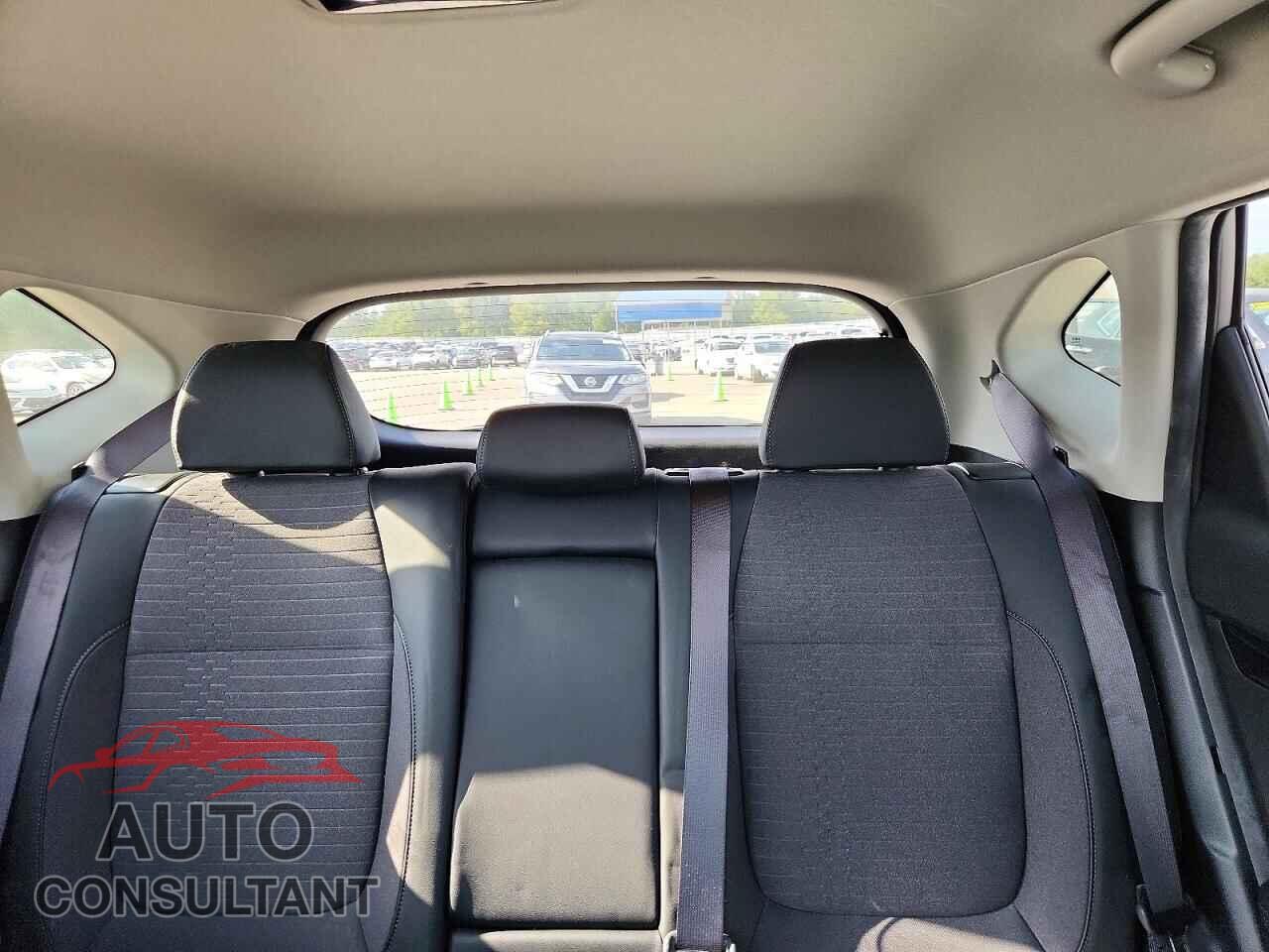 KIA SELTOS 2023 - KNDEU2AA2P7433575