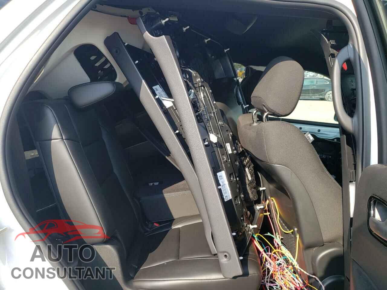 DODGE DURANGO 2023 - 1C4SDJFT9PC626661