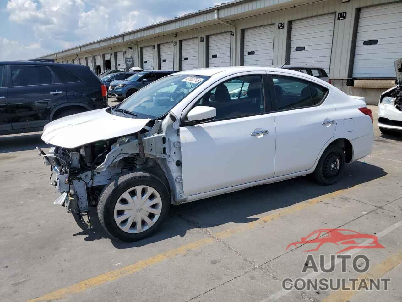 NISSAN VERSA 2019 - 3N1CN7AP1KL845628