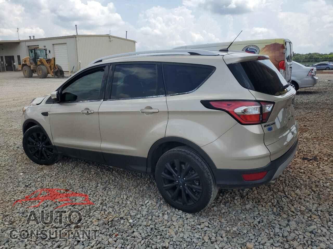 FORD ESCAPE 2017 - 1FMCU0JD8HUD81986