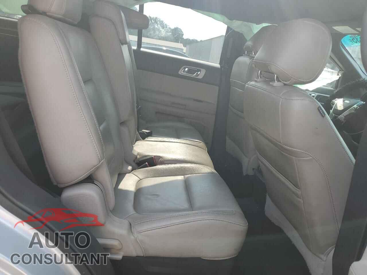 FORD EXPLORER 2011 - 1FMHK7D87BGA27062
