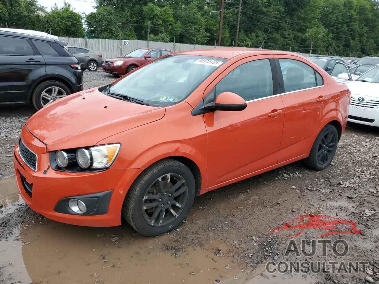 CHEVROLET SONIC 2012 - 1G1JC5SH1C4184768