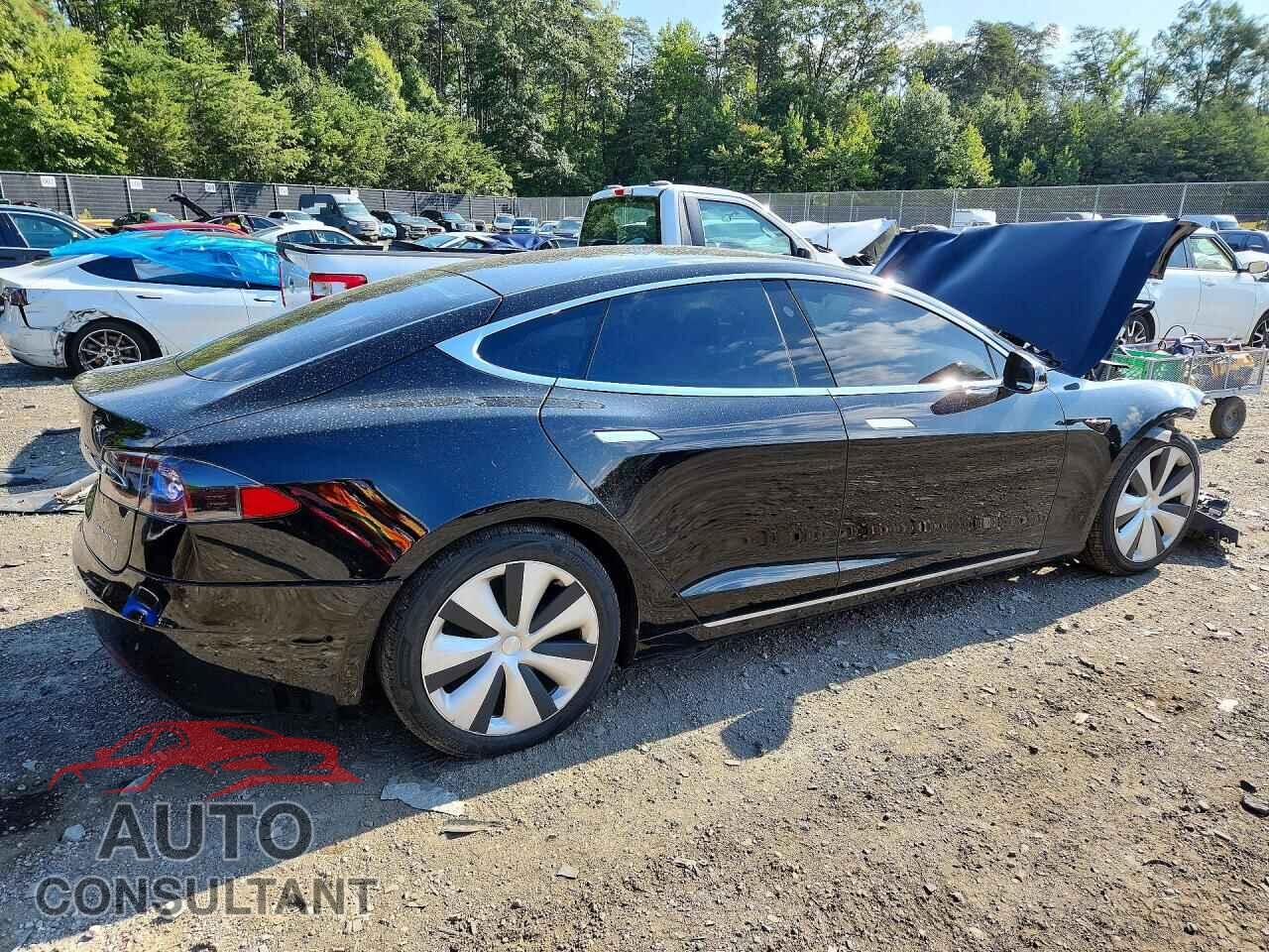 TESLA MODEL S 2021 - 5YJSA1E22MF424342