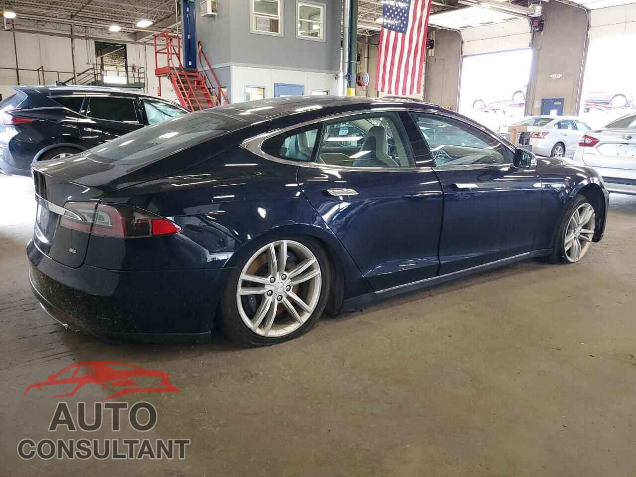 TESLA MODEL S 2013 - 5YJSA1CN7DFP17280