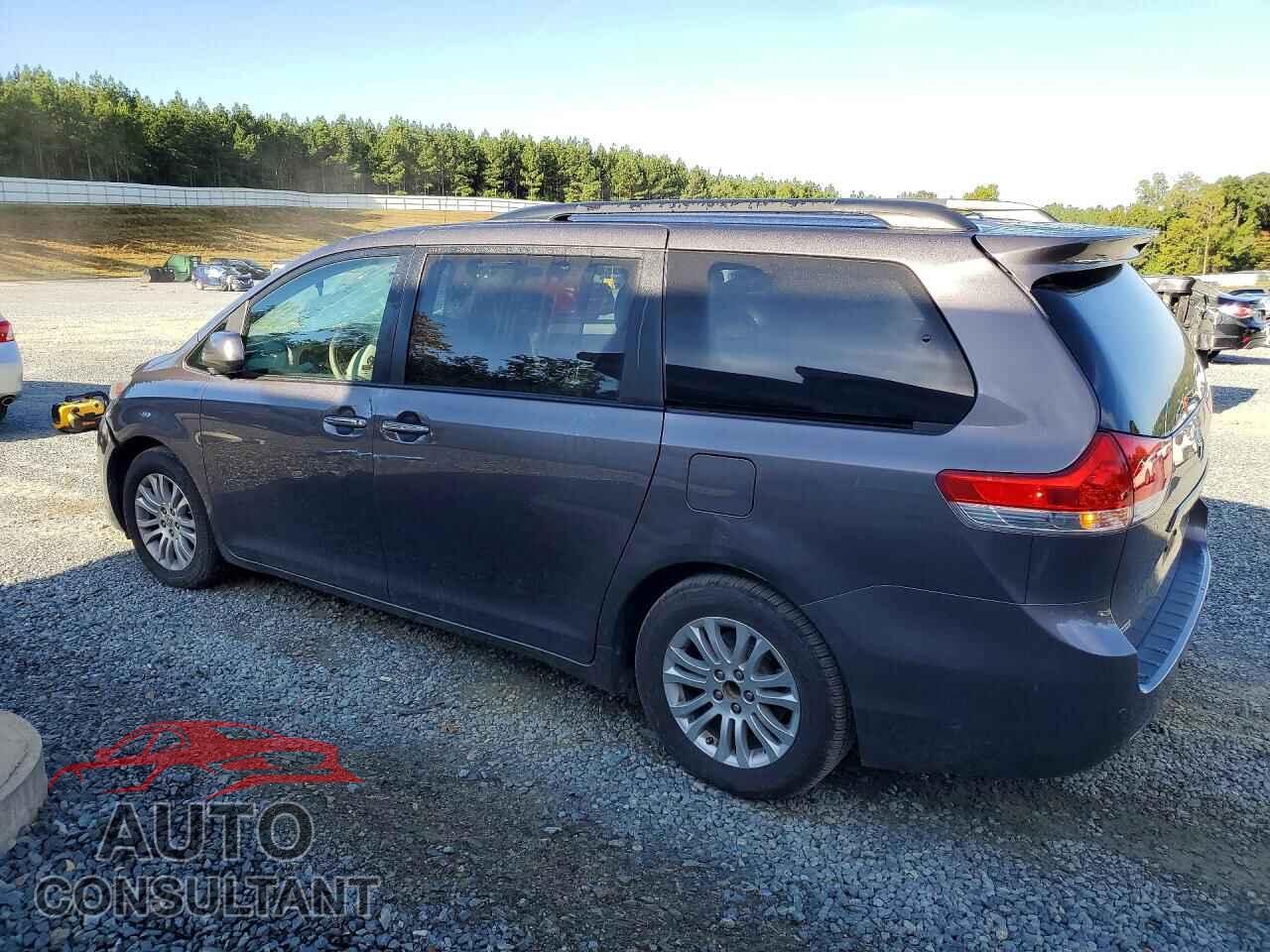 TOYOTA SIENNA 2012 - 5TDYK3DC2CS263899