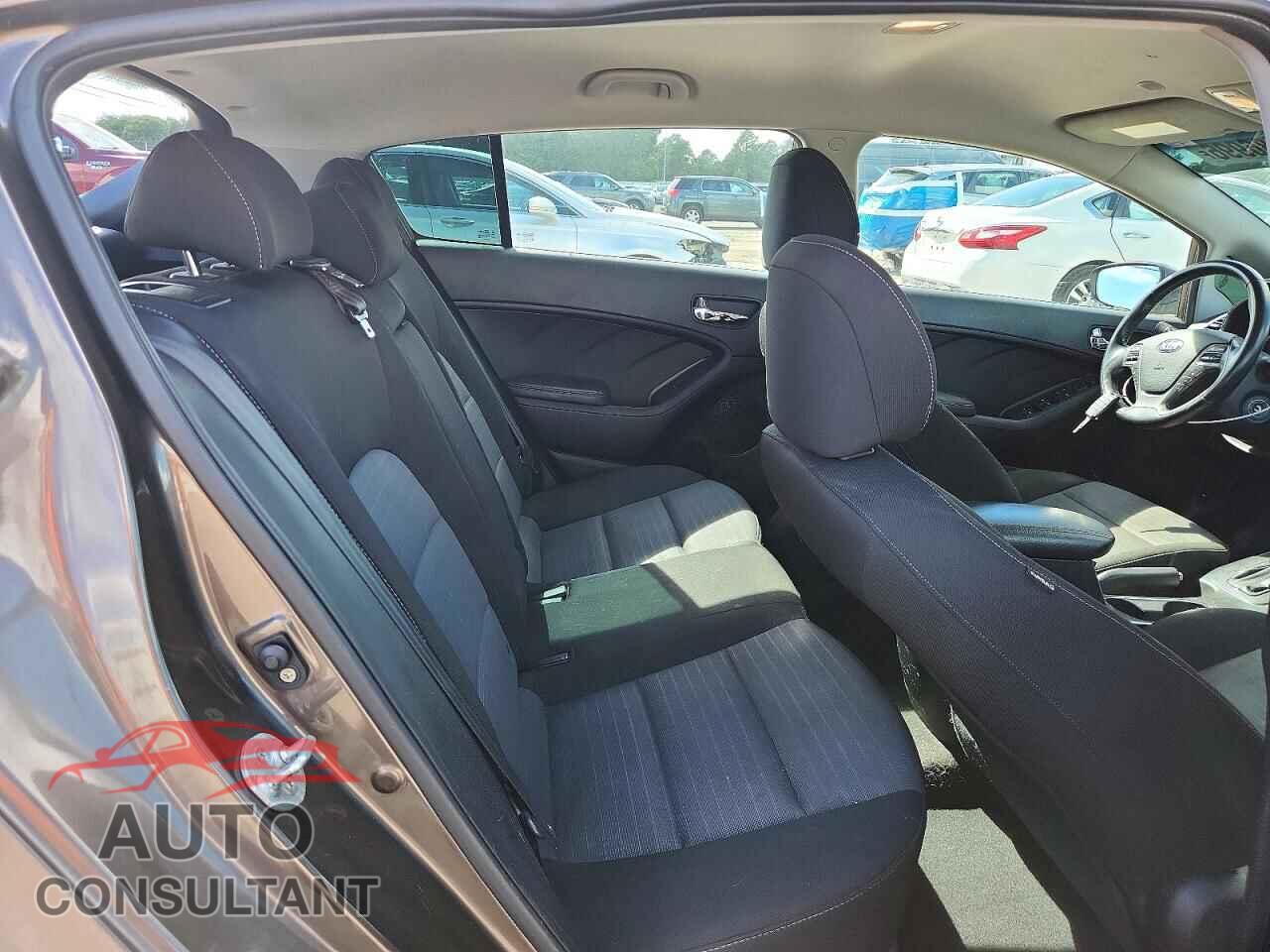 KIA FORTE 2014 - KNAFX5A80E5239904