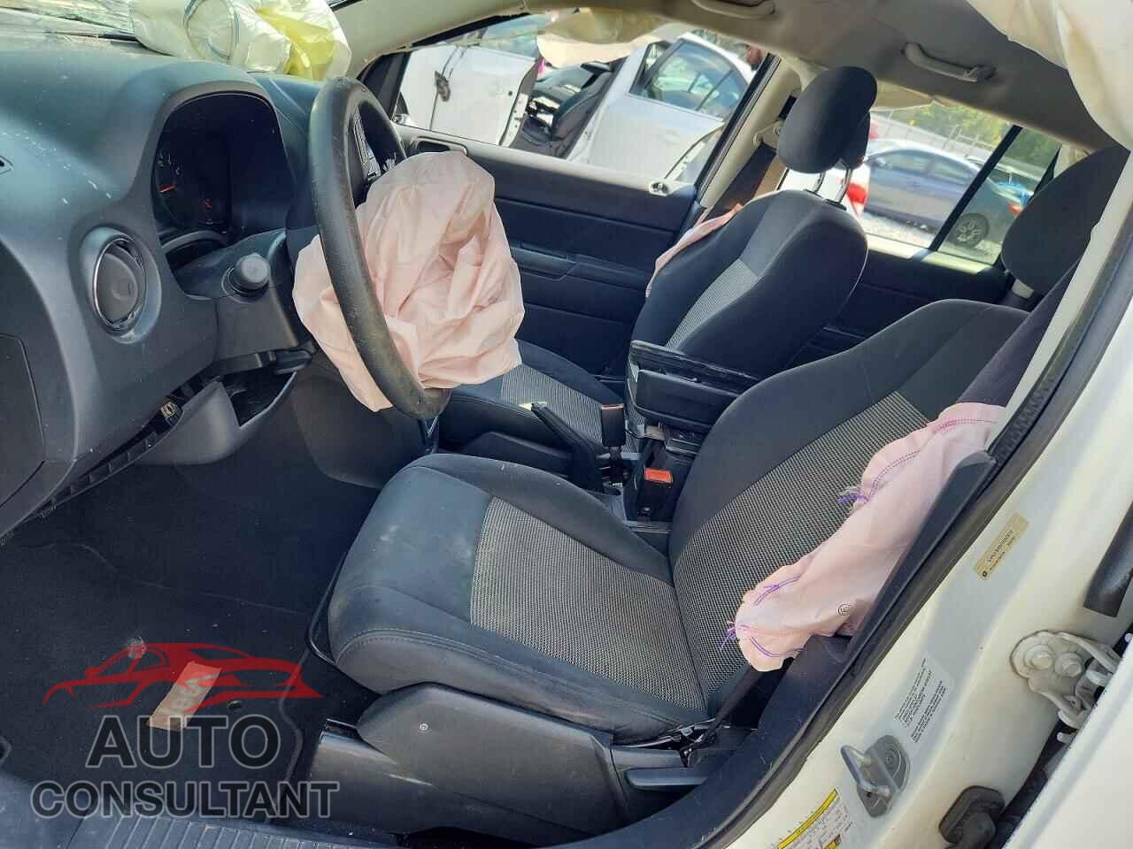 JEEP COMPASS 2012 - 1C4NJCBA0CD553870