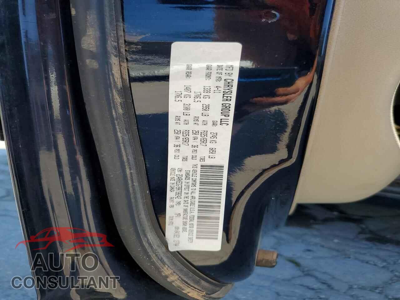 DODGE CARAVAN 2011 - 2D4RN5DG7BR738242