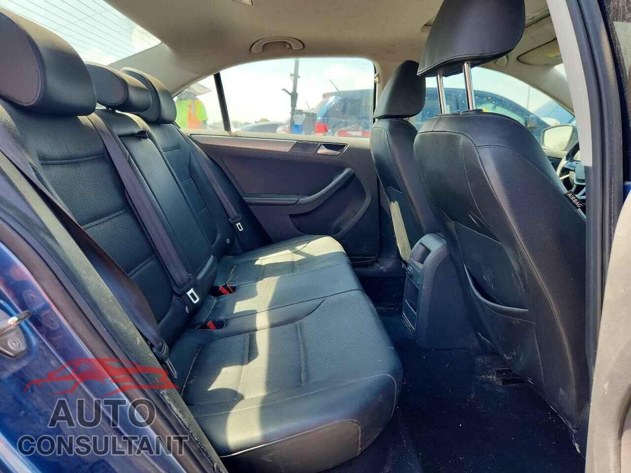 VOLKSWAGEN JETTA 2017 - 3VWDB7AJ6HM293792